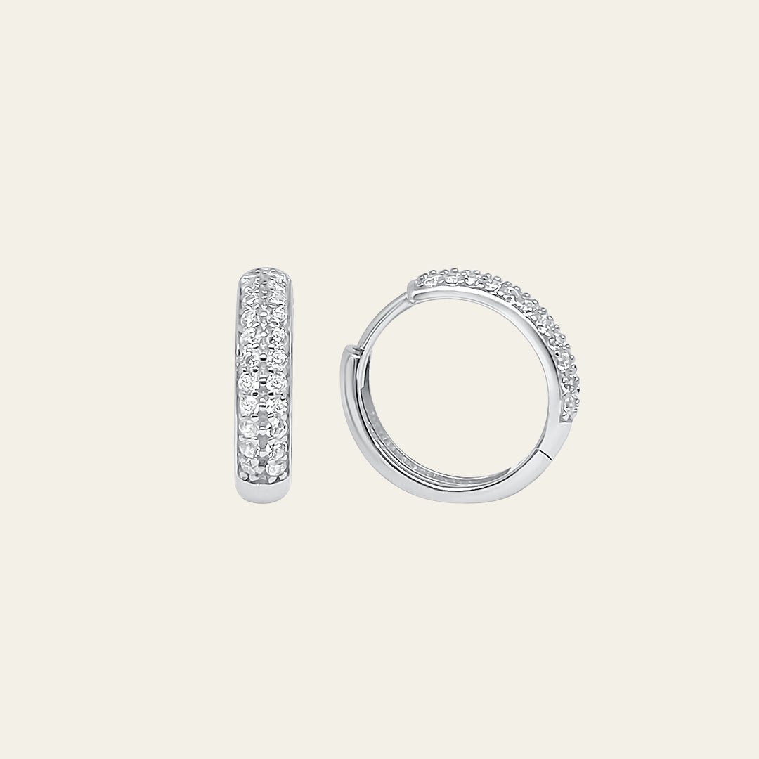 Creolen mit Zirkonia Steinen aus 14 Karat Weissgold