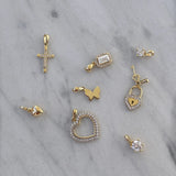 Kollektion der Anhänger aus 14 Karat Gelbgold mit Zirkonia Steinen