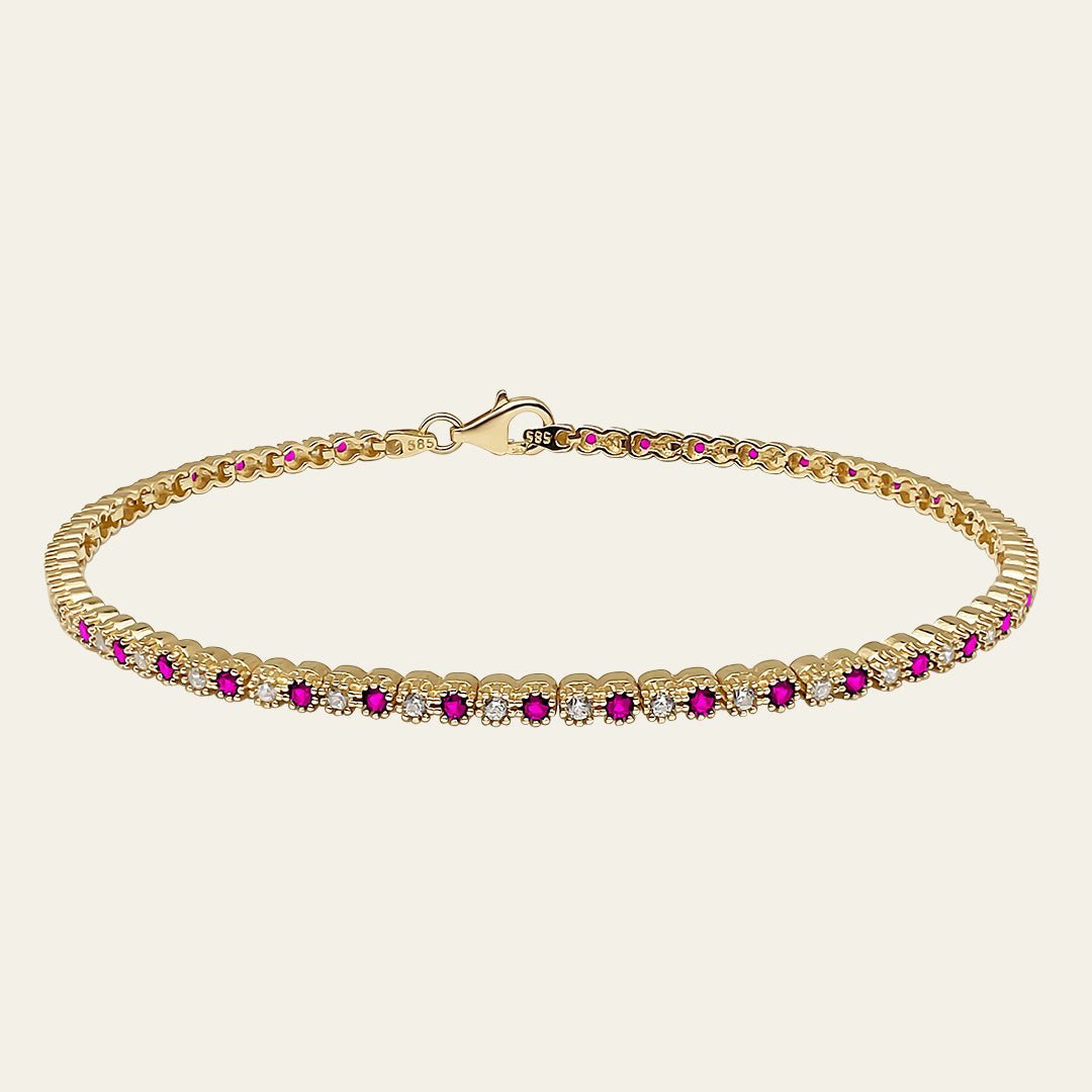 Tennis Armband mit Zirkonia Steinen in 14 Karat Gelbgold